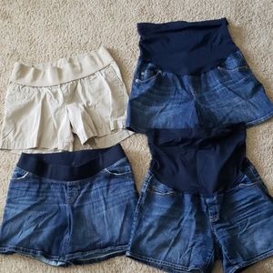 Liz Lange Maternity Shorts Lot